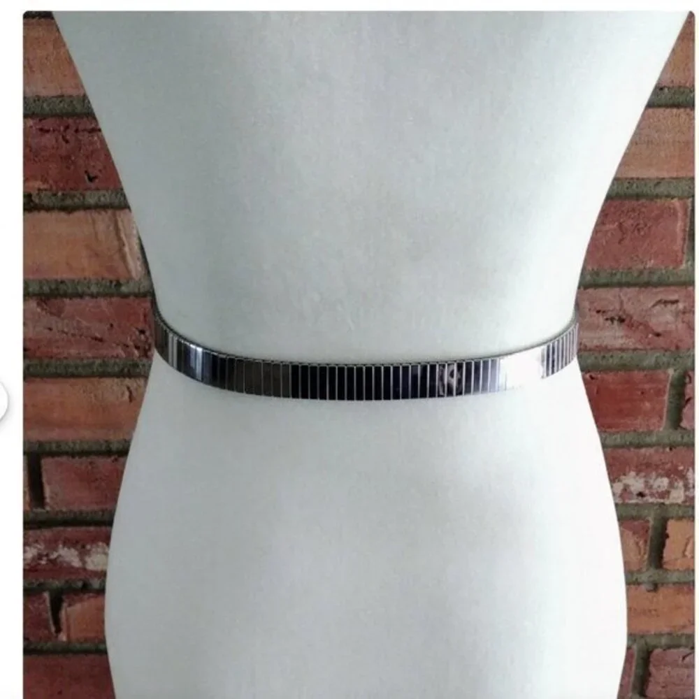 Marc Jacobs Stretchy Adjustable Stainless Steel Metal Silver Belt Expandable